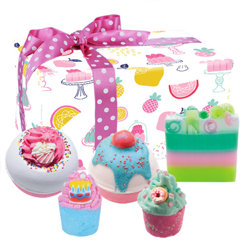 Zestaw upominkowy w papierze ozdobnym I'ts Party Time Zestaw upominkowy w papierze ozdobnym I'ts Party Time