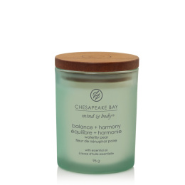 Chesapeake Bay Candle Balance & Harmony (Waterlily Pear) świeca mała