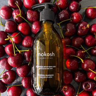 mokosh - Nawilżający żel do mycia ciała Czereśnia z bursztynem 300 ml