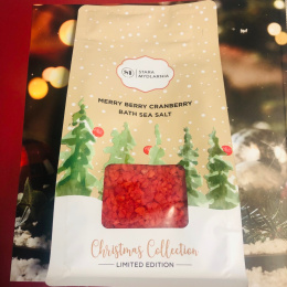 Stara Mydlarnia Sól do kąpieli Merry Berry Cranberry 500 g
