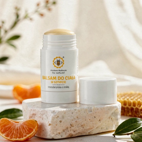 Balsam do ciała w sztyfcie Mandarynka z miką 55 g – aranżacja